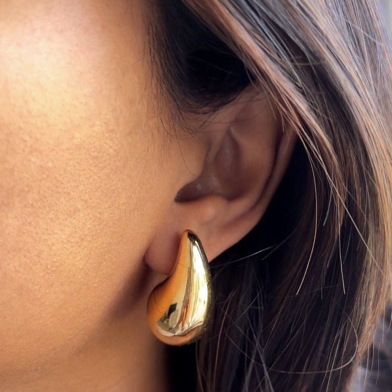 Chunky Teardrop Hoop Earrings - Ornaments Co - 18K Gold Plated